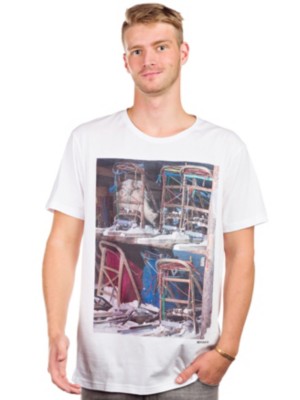 T-Shirts Kortärmad Makia Sleds T-Shirt