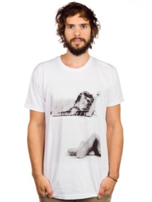 T-Shirts Kortärmad Ambiguous Half Woman T-Shirt